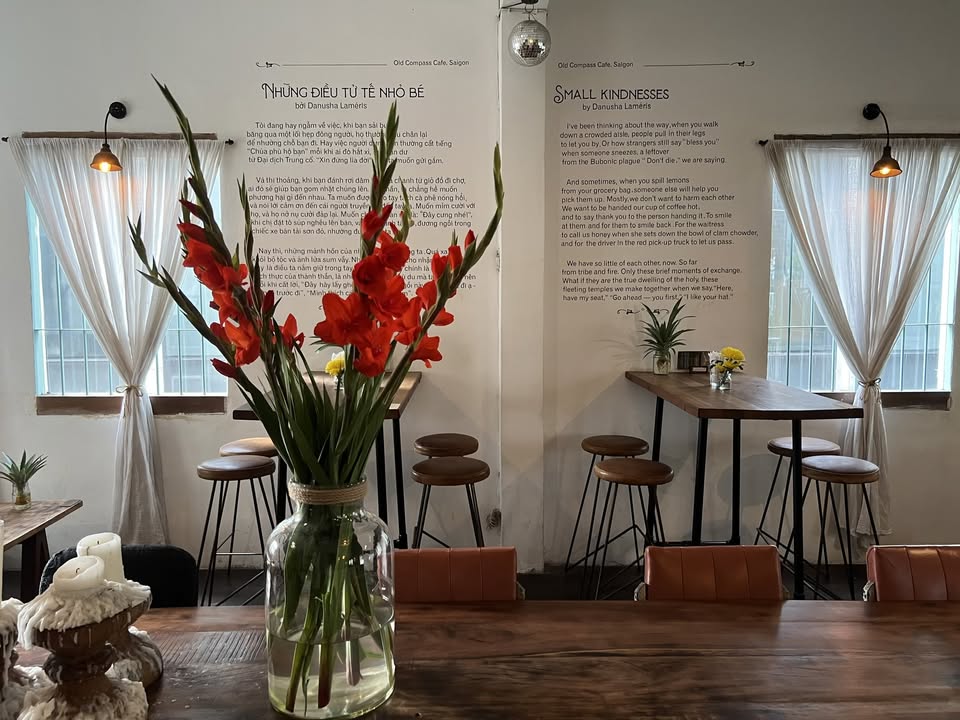 The Old Compass Cafe and Bar